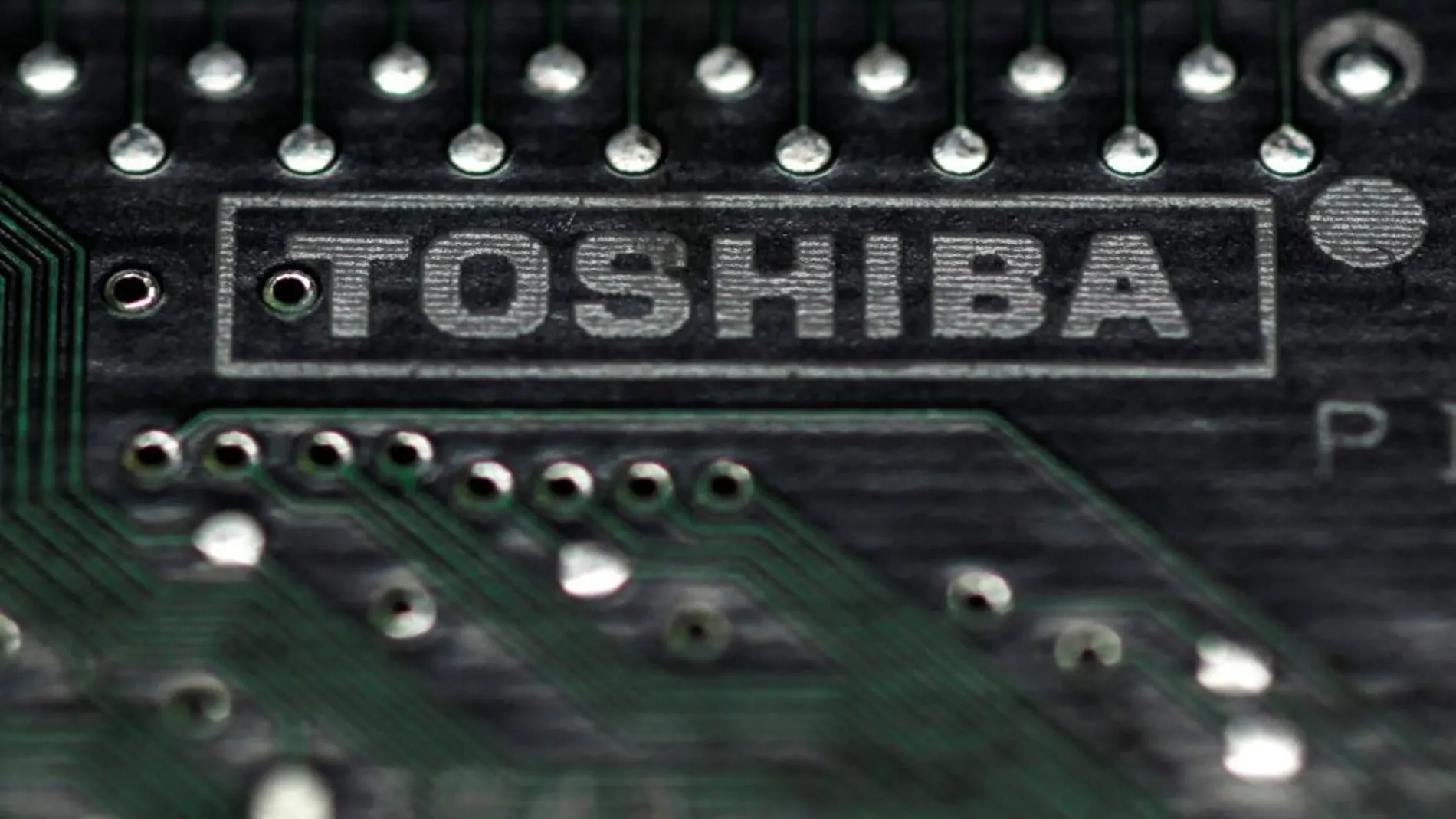 Toshiba se hunde un 15% en Bolsa
