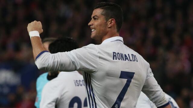 Ronaldo celebra el tercer gol
