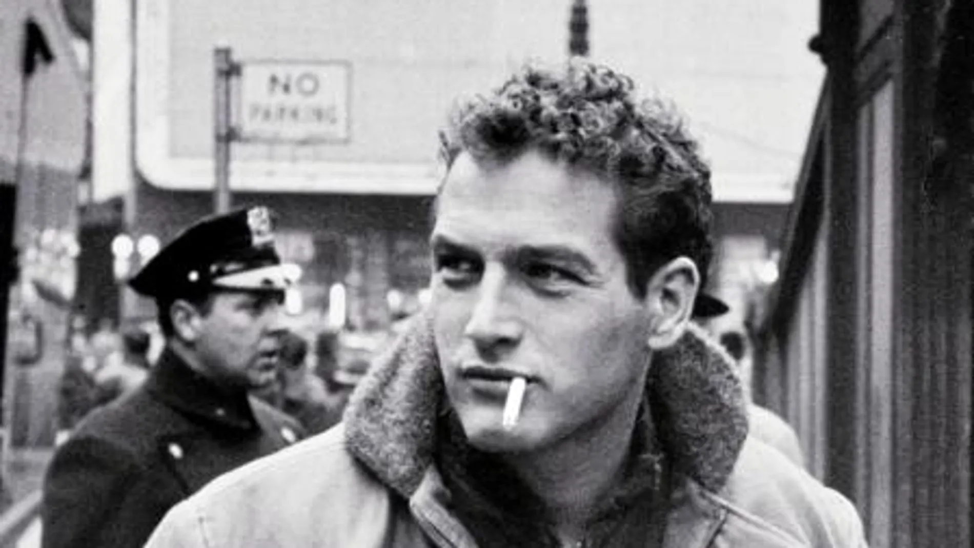 El actor, en una fotografía tomada en Nueva York en 1956 durante el rodaje de «Marcado por el odio»