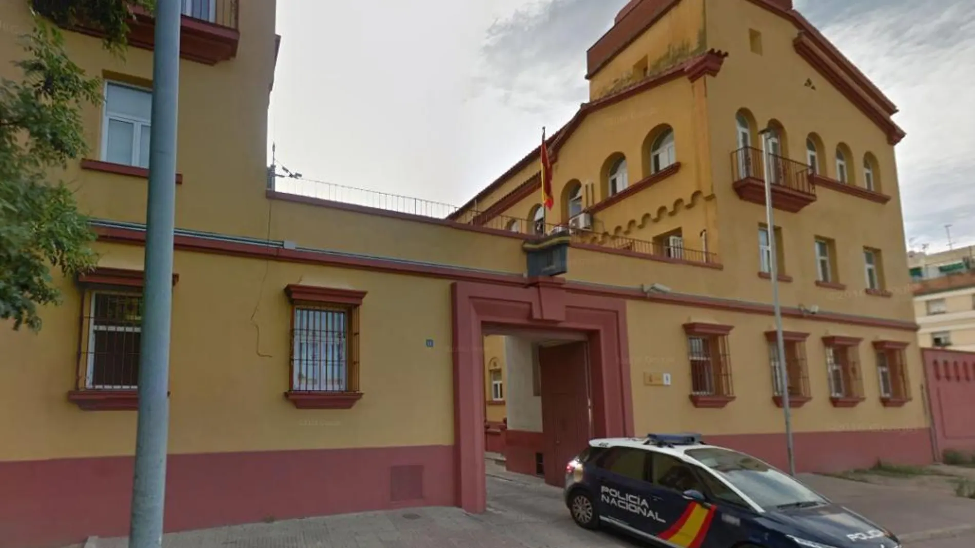 Imagen de la comisaría en la que fue entregado el sobre