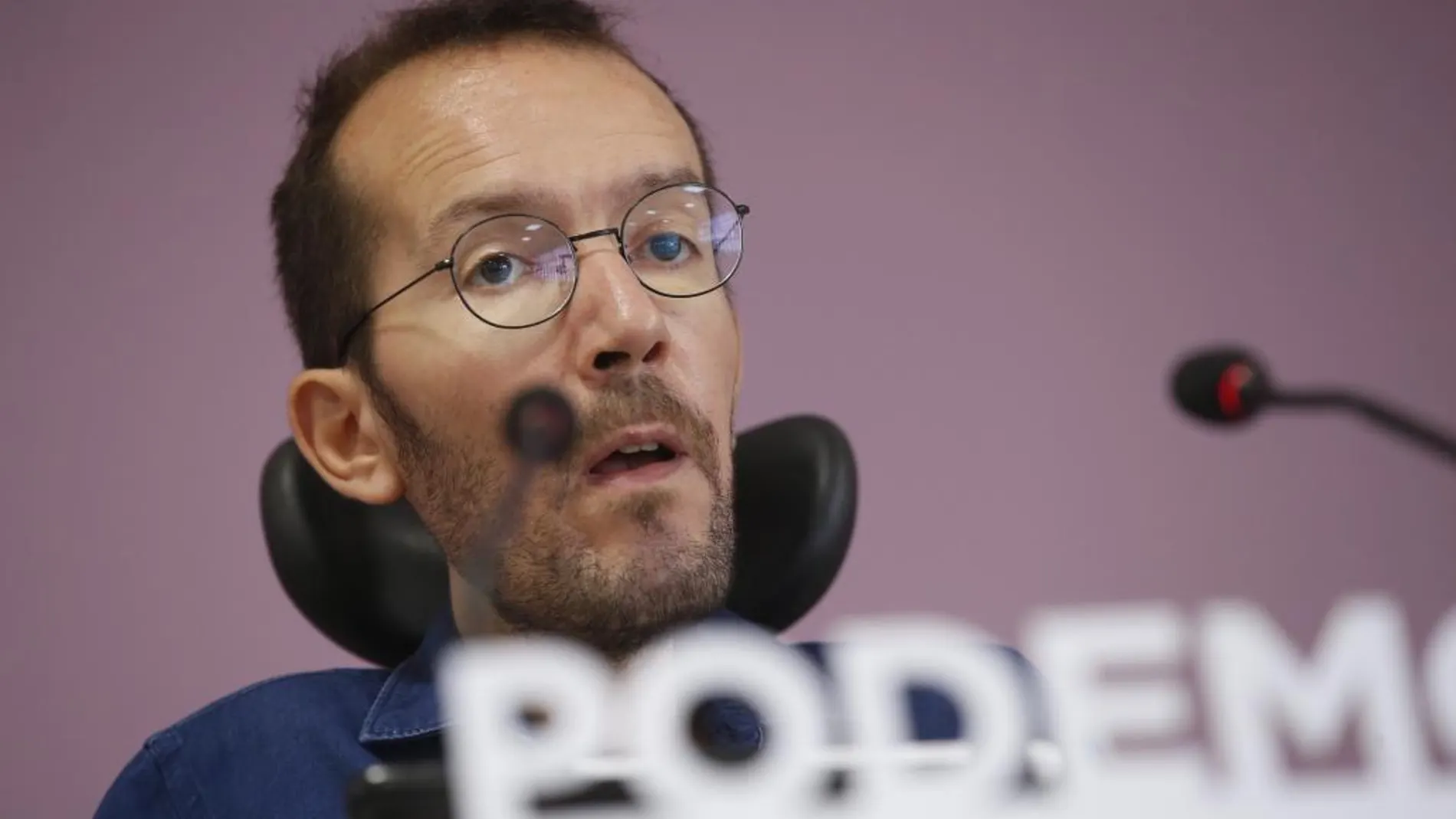 Pablo Echenique, durante la rueda de prensa que ha ofrecido hoy en la sede del partido en Madrid.