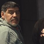 Diego Armando Maradona junto a su novia Rocío Oliva en el hotel de Madrid donde se hospeda.