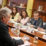 De Santiago-Juárez preside la reunión del Consejo de Cooperación Local, junto a María de Diego y González Gago