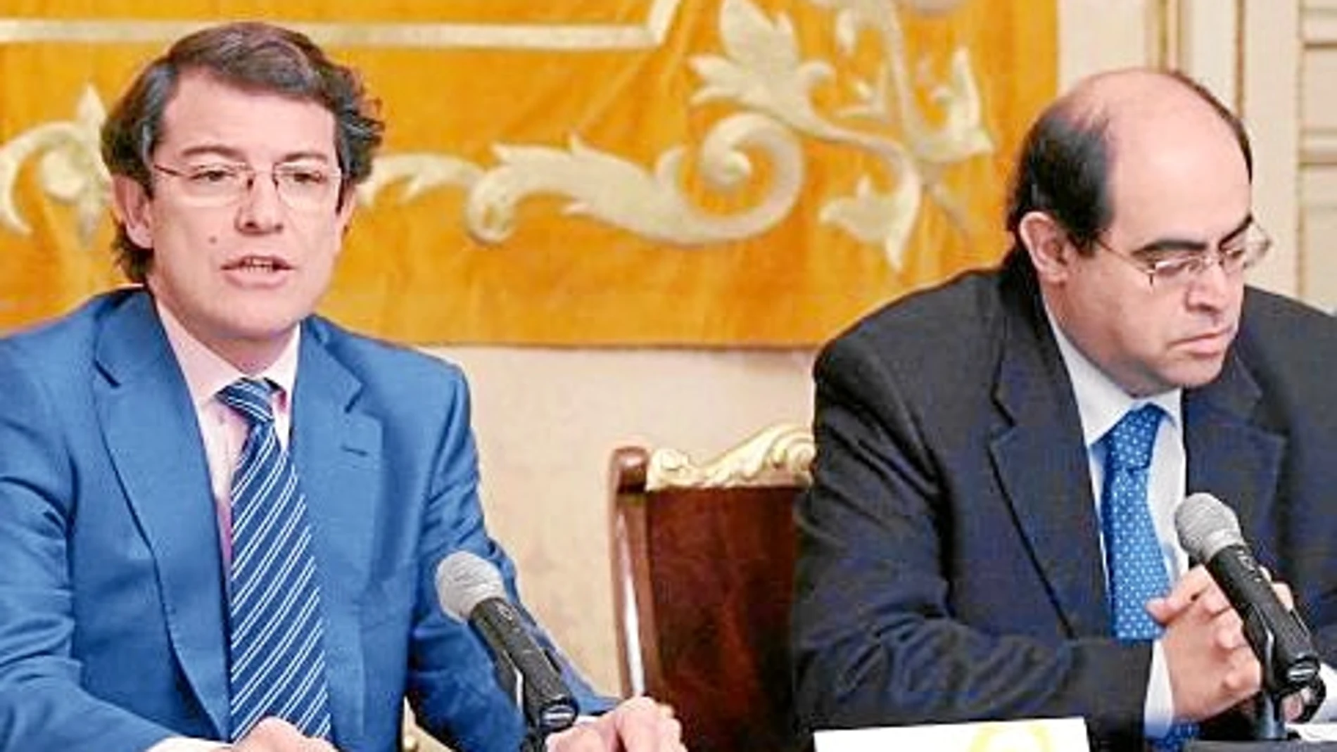 El alcalde Alfonso Fernández Mañueco y el portavoz Fernando Rodríguez