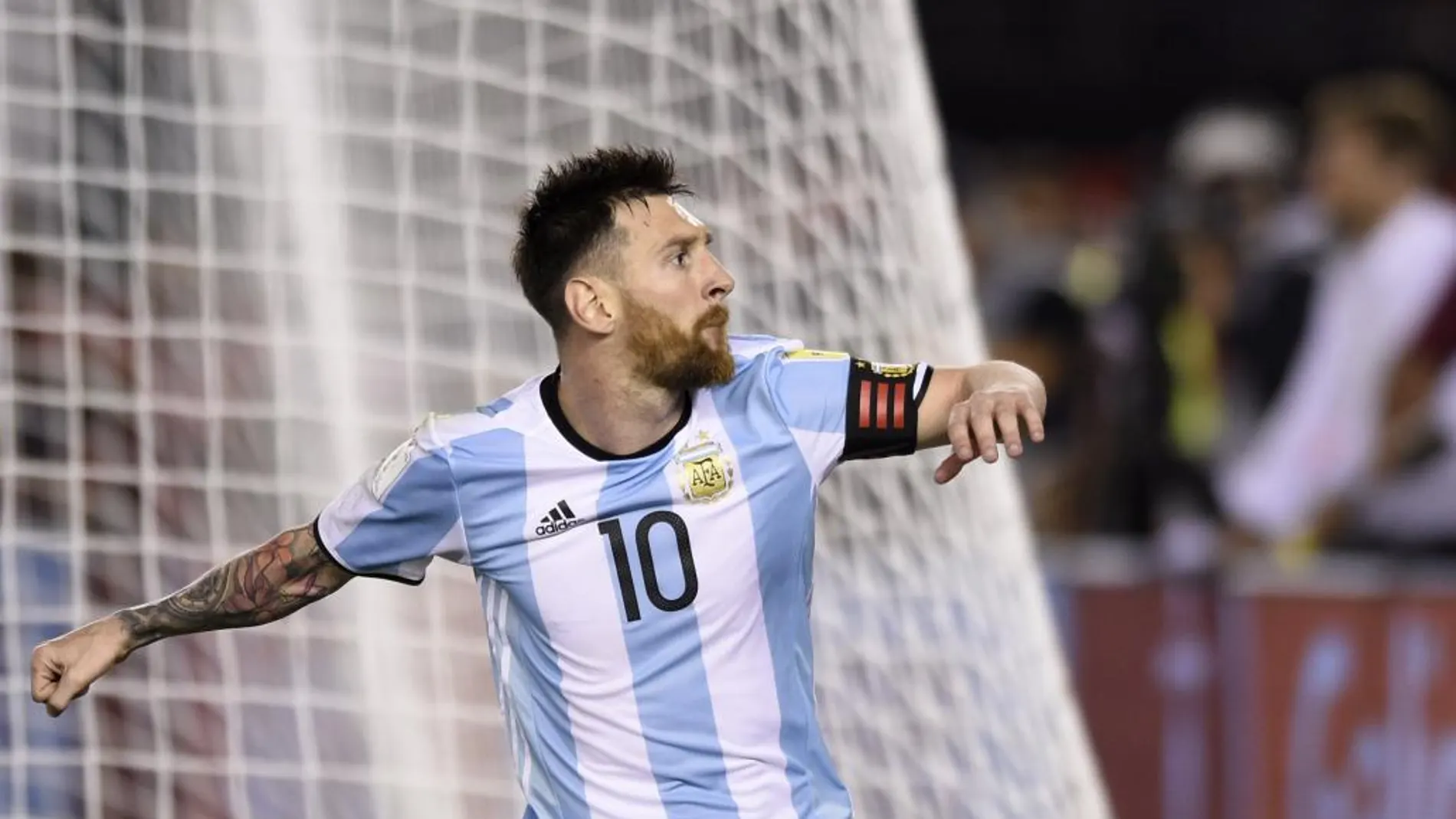 Lionel Messi celebra el gol marcado