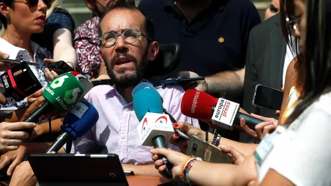 El secretario de Organización de Podemos, Pablo Echenique. EFE/FERNANDO ALVARADO