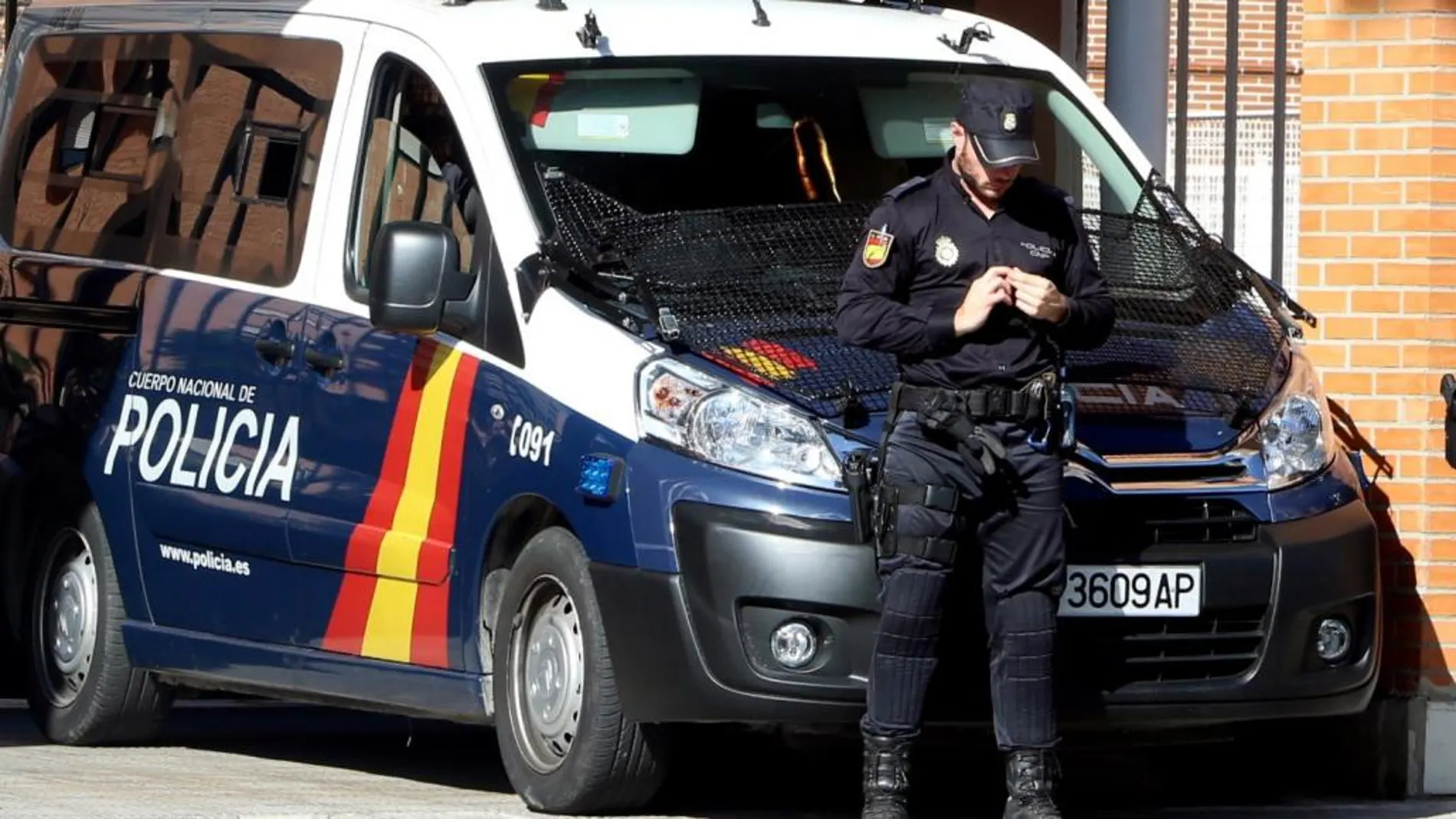 Detenido en Albacete por acosar y retener a su empleada del hogar