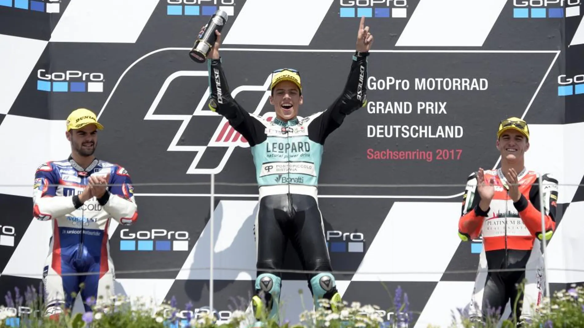 Joan Mir celebra la victoria en el Gran Premio de Alemania
