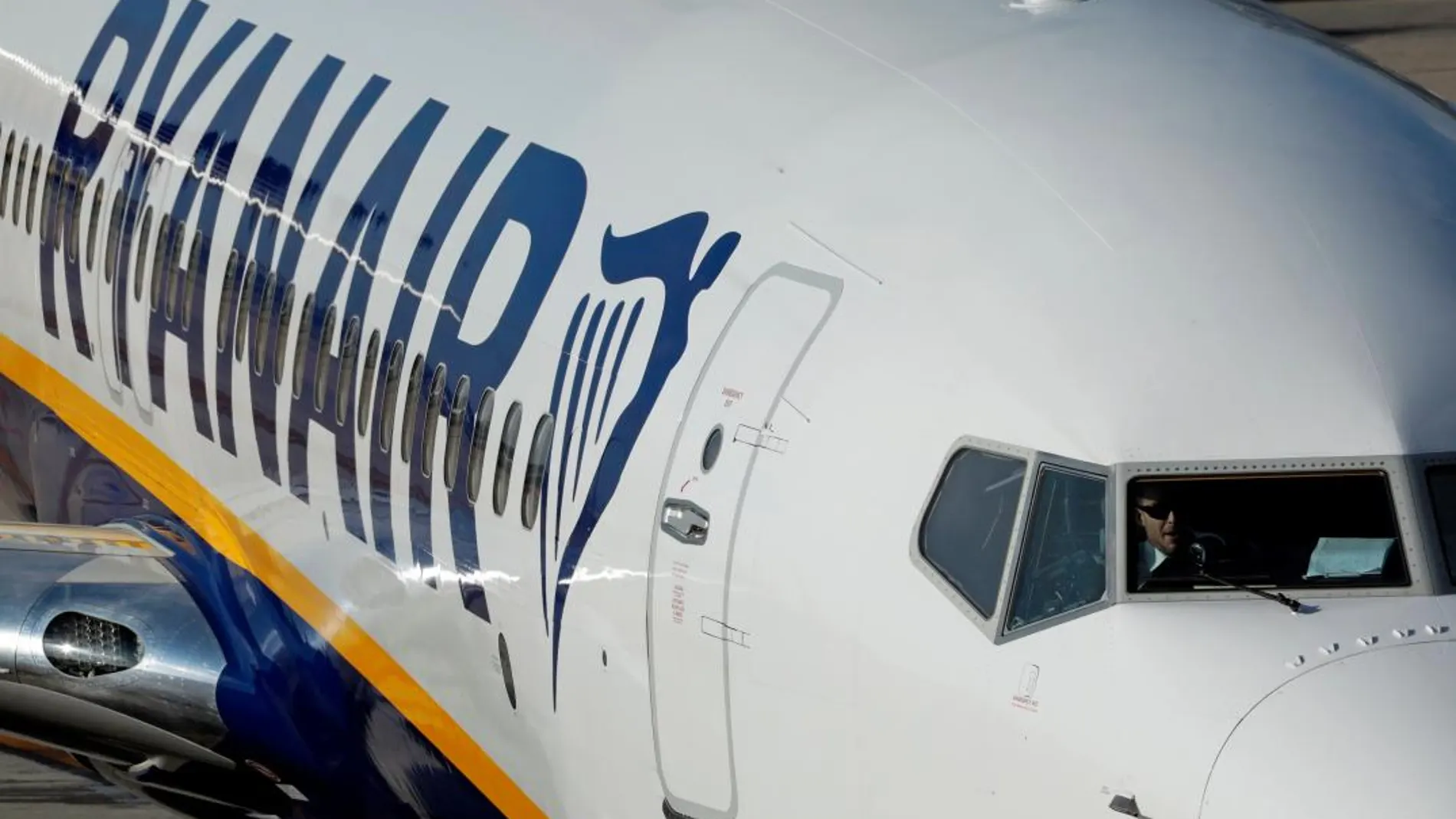 Los clientes de Ryanair deberán pagar desde hoy por el equipaje de mano