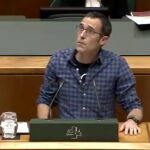 El diputado de EH Bildu Julen Arzuaga en el parlamento vasco / Atlas