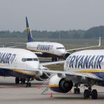 Ryanair reduce de 190 a 150 los vuelos que cancelará el viernes por la huelga