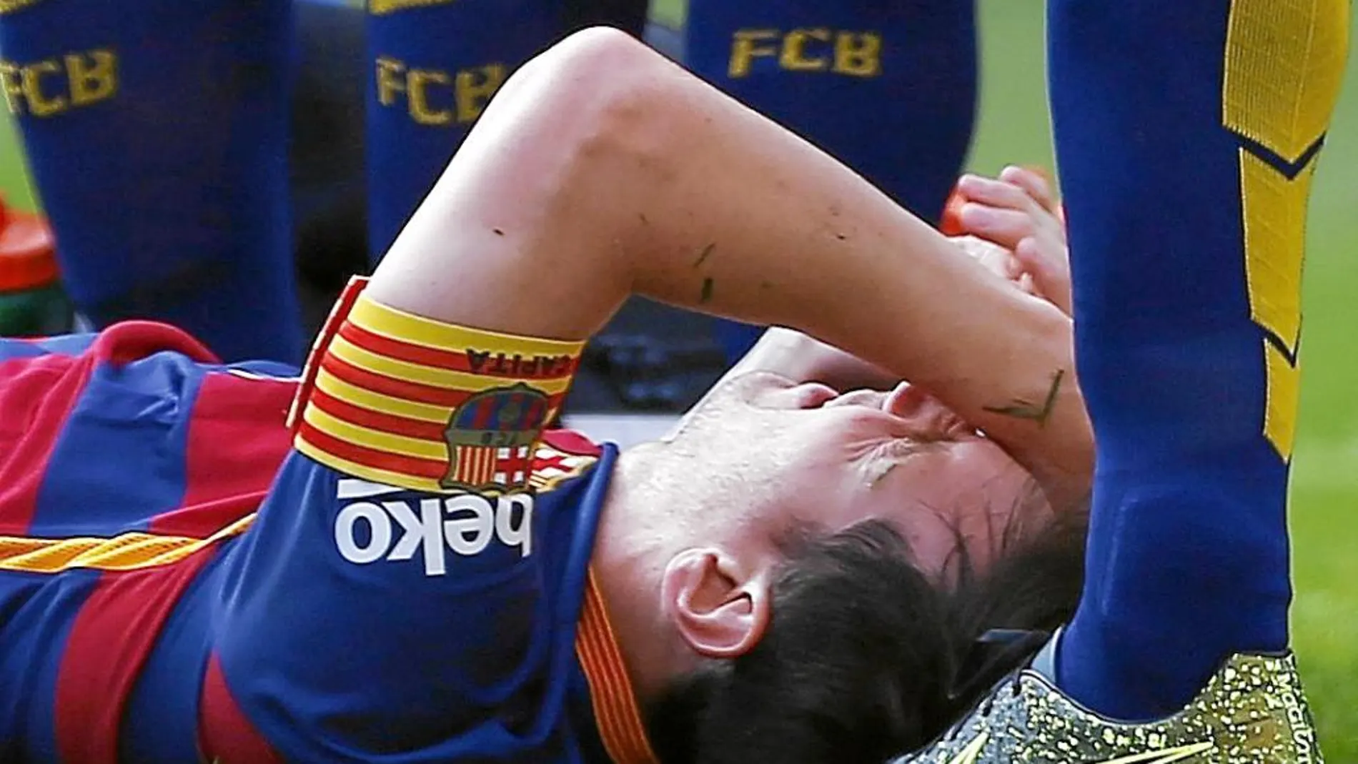 Messi se lesionó durante el partido ante el Levante dos años después