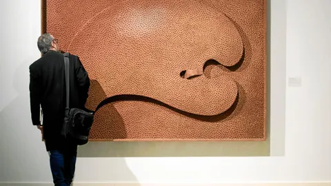 La exposición que se acaba de inaugurar sirve para cerrar el año que se ha dedicado a recorrer la trayectoria creativa de Josep Guinovart