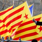 Despliegue de los Mossos: un helicóptero y agentes de paisano