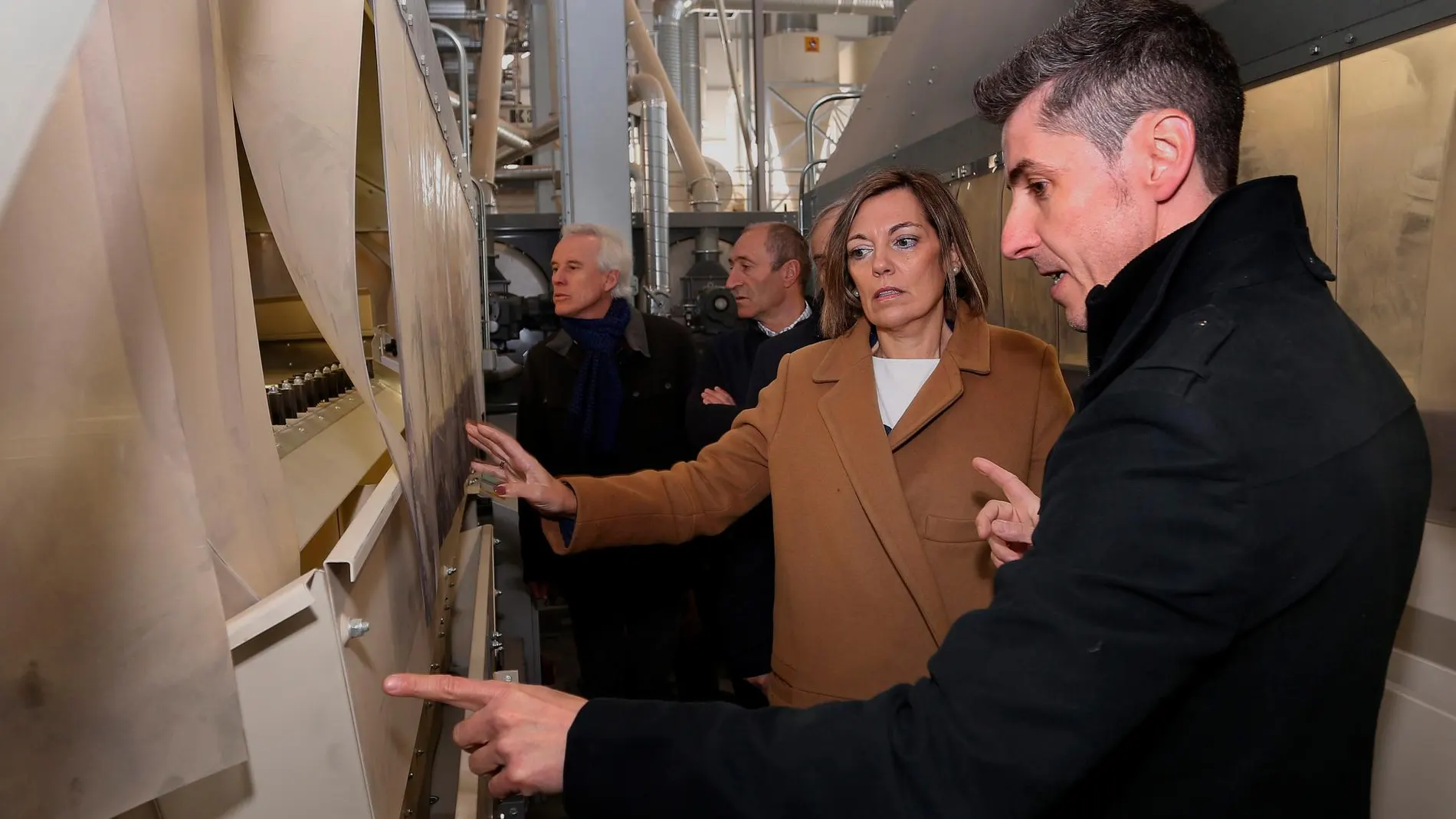 Milagros Marcos visita el Centro de Alto Rendimiento de Semillas de Agropal junto a Luis Domingo González, Carlos Colmenares y Cipriano Rodríguez