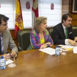 María José Salgueiro y Juan Carlos Suárez-Quiñones sientan las bases de la colaboración para luchar contra los incendios