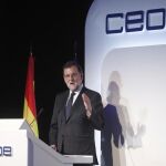 El presidente del Gobierno, Mariano Rajoy, durante su intervención en la clausura de la Asamblea General de la Confederación Española de Organizaciones Empresariales, CEOE