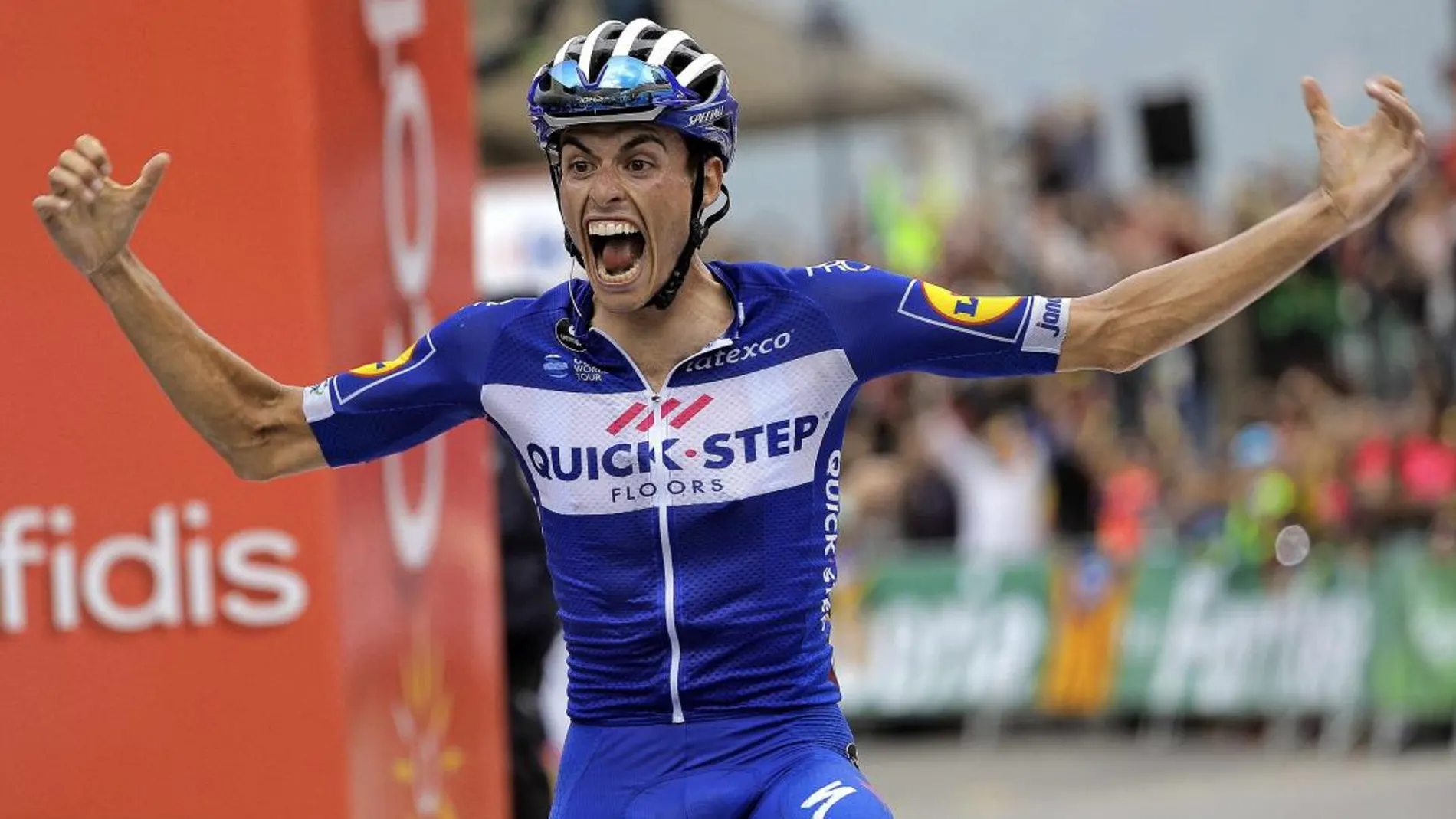 El español Enric Mas (Quick Step) se impone vencedor de la vigésima etapa de la Vuelta. EFE/Manuel Bruque