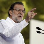 El jefe del Ejecutivo en funciones, Mariano Rajoy,durante su intervención en el acto del Día del Afiliado del PP de Aragón
