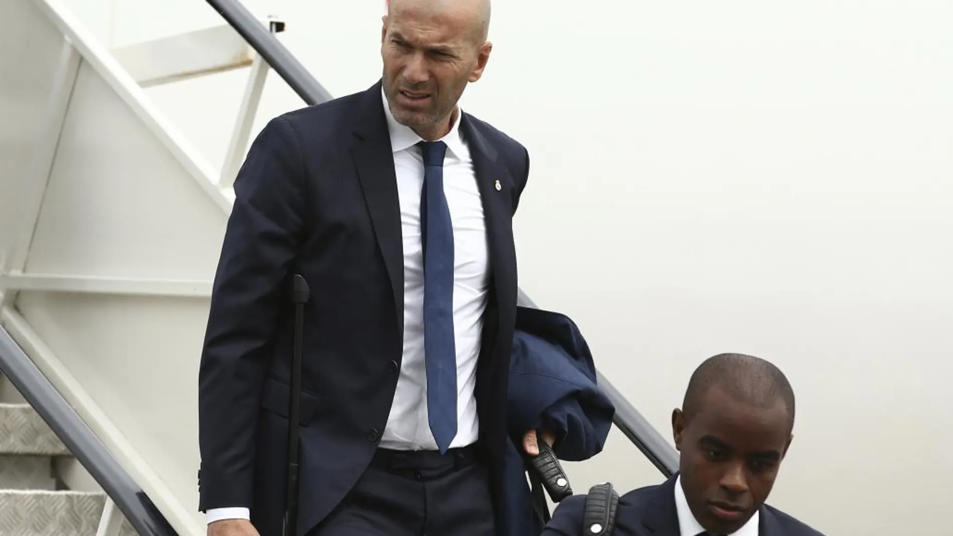 Zinedine Zidane a su llegada a Cardiff