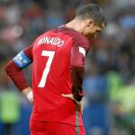El capitán de Portugal se lamenta tras caer ante Chile en los penaltis. Él no llegó ni siquiera a lanzar