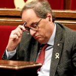 El presidente de la Generalitat, Quim Torra, ayer, durante la segunda jornada del Pleno en el Parlament / Efe