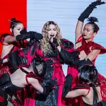  Oro, flores y acupuntura, las excentricidades de Madonna en México