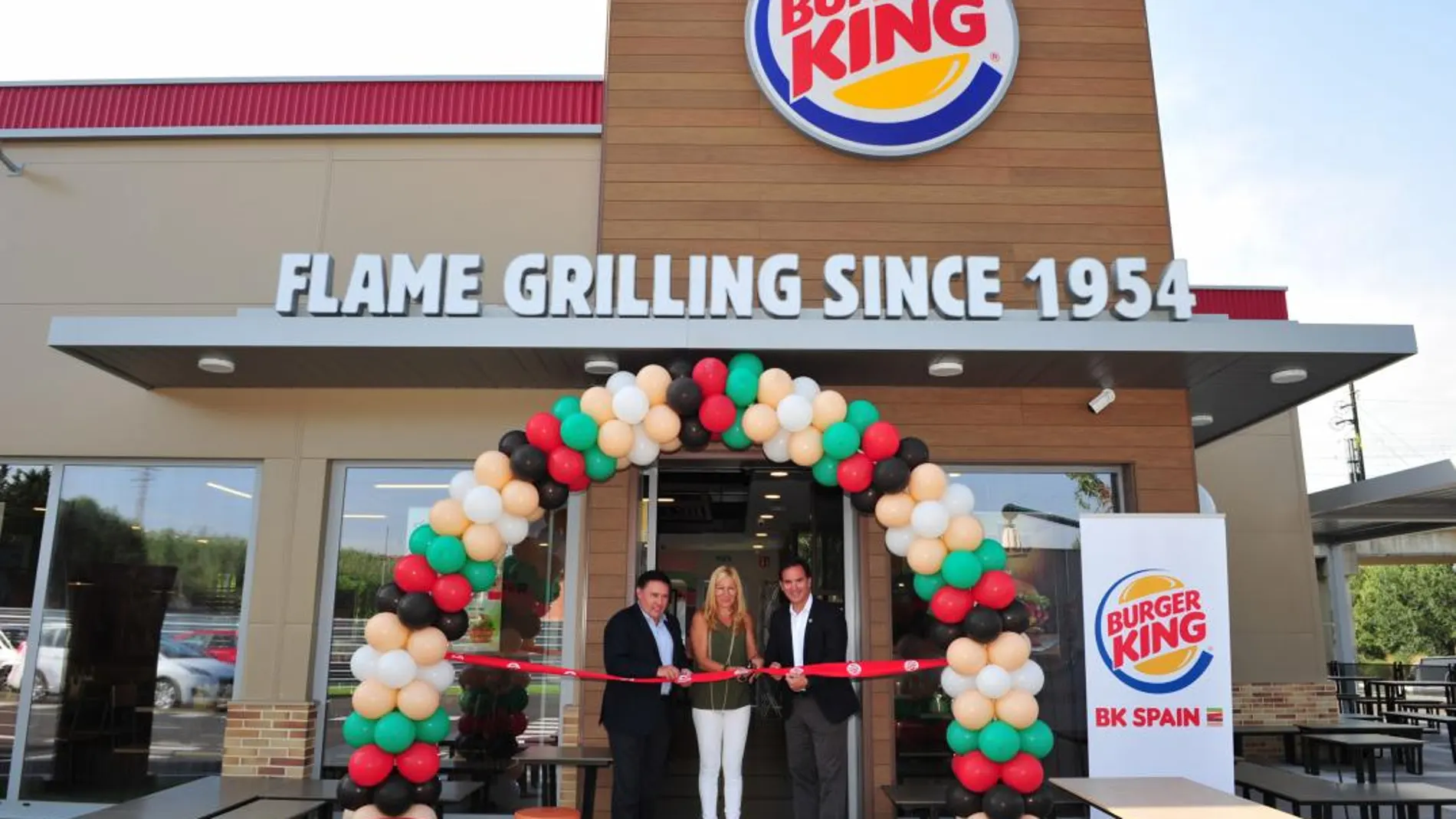 Burger King® inaugura en Rubí su restaurante 5.000 en Europa