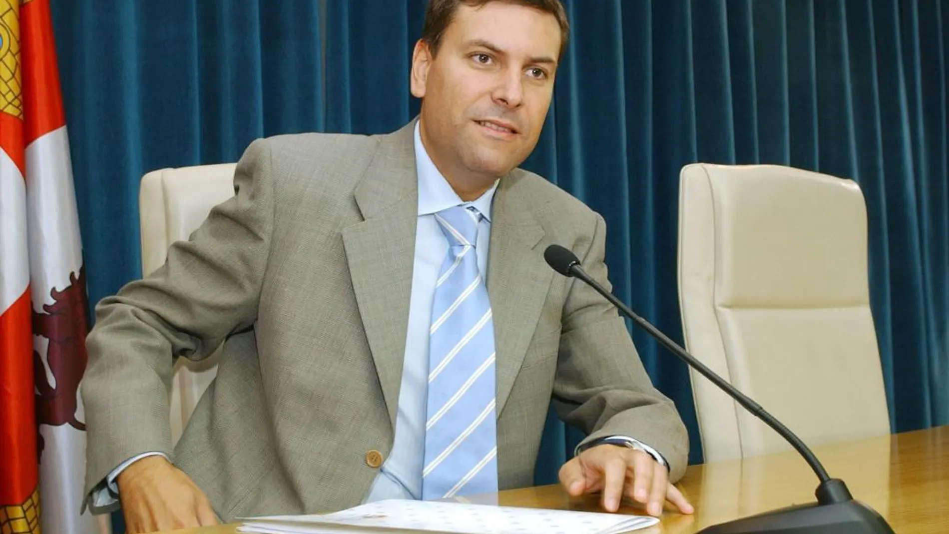 El consejero de Empleo, Carlos Fernández Carriedo