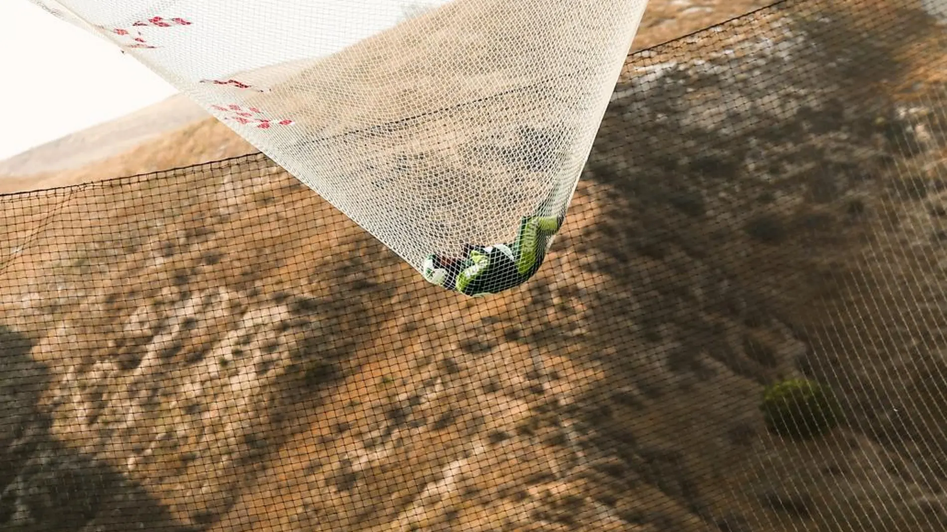 Luke Aikins bate el récord de salto sin paracaídas