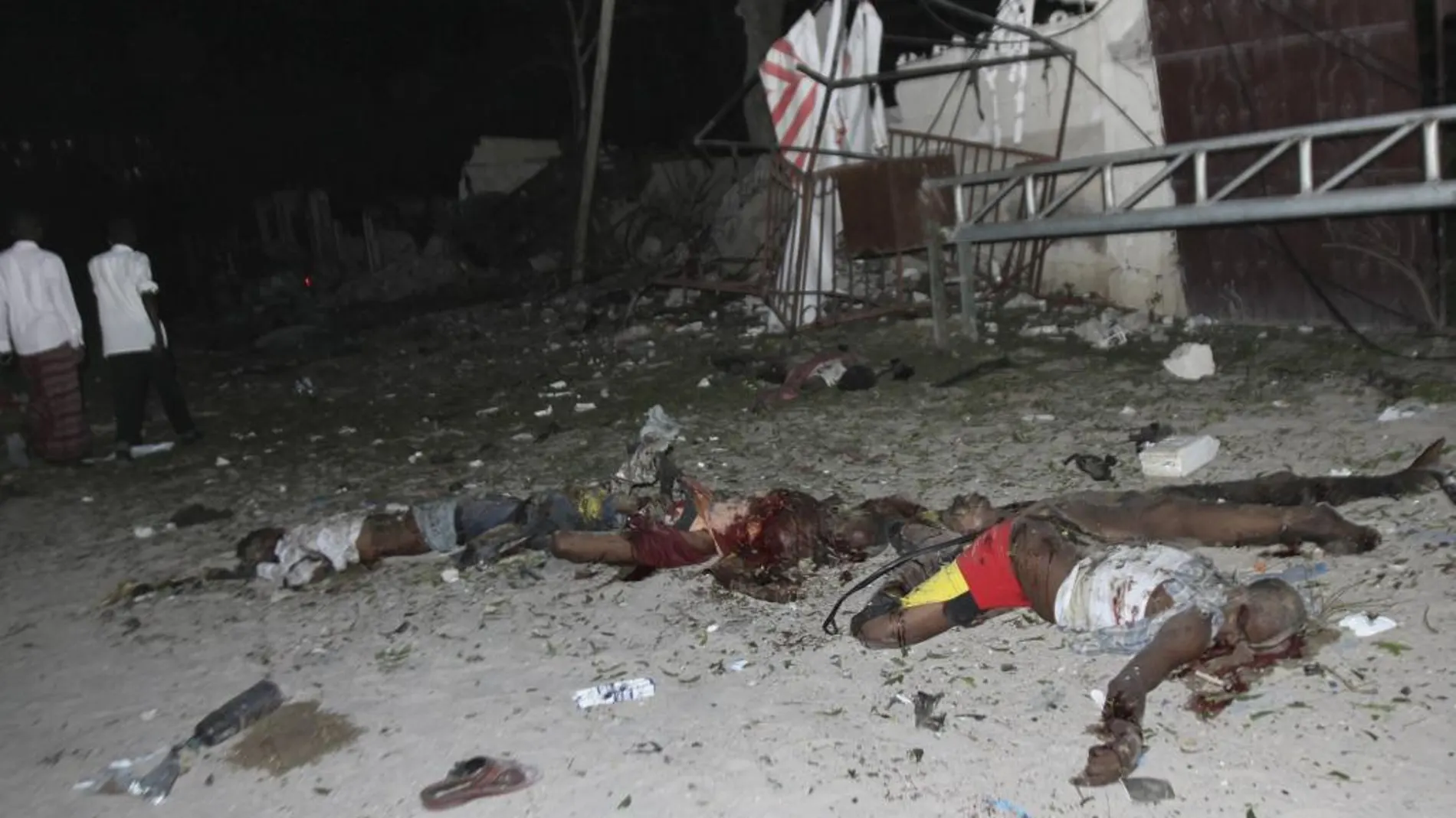 Al menos 10 muertos y 15 heridos en un ataque terrorista en Mogadiscio
