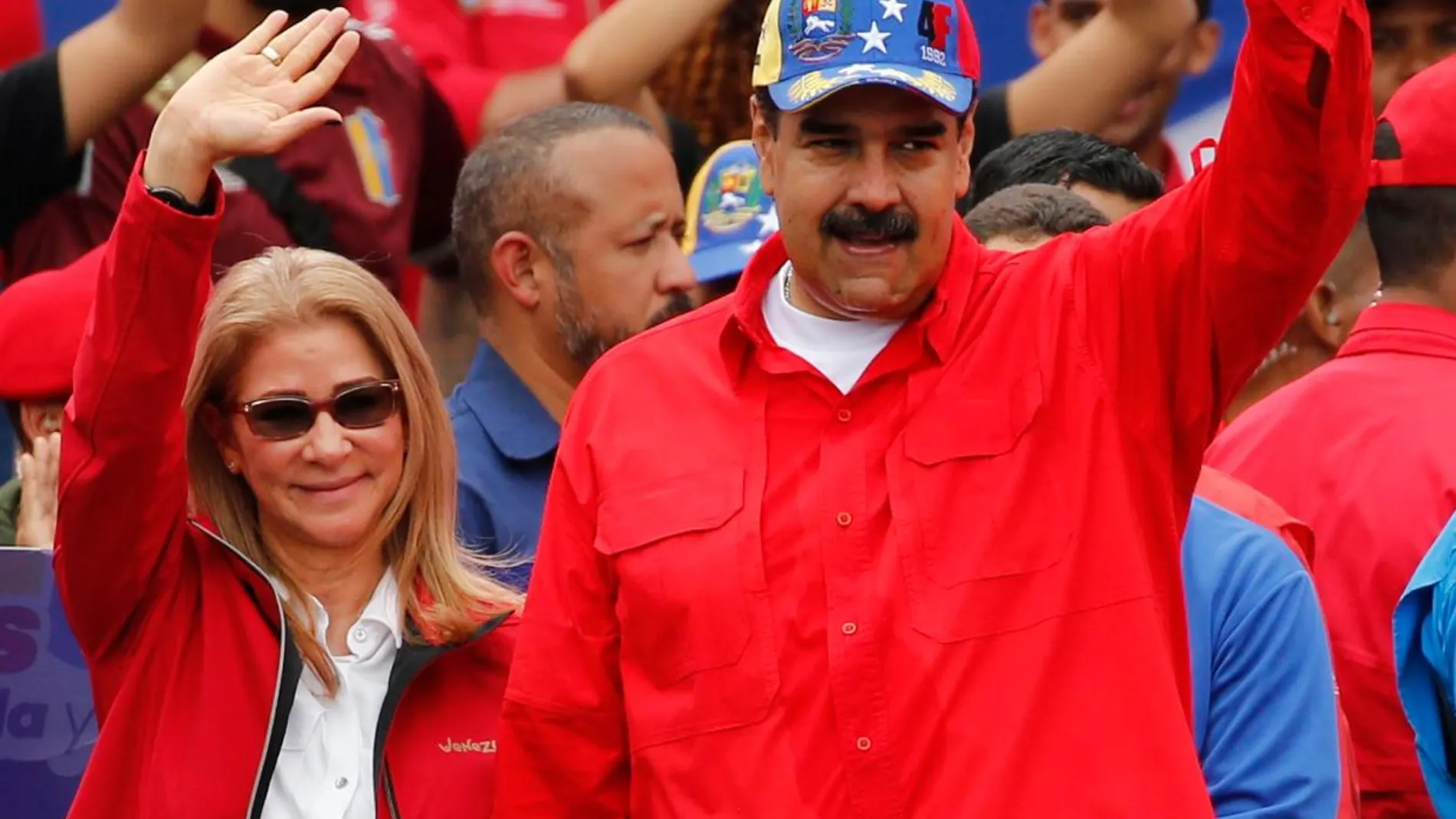 Nicolás Maduro y su esposa, Cilia Flores, durante la marcha chavista del sábado