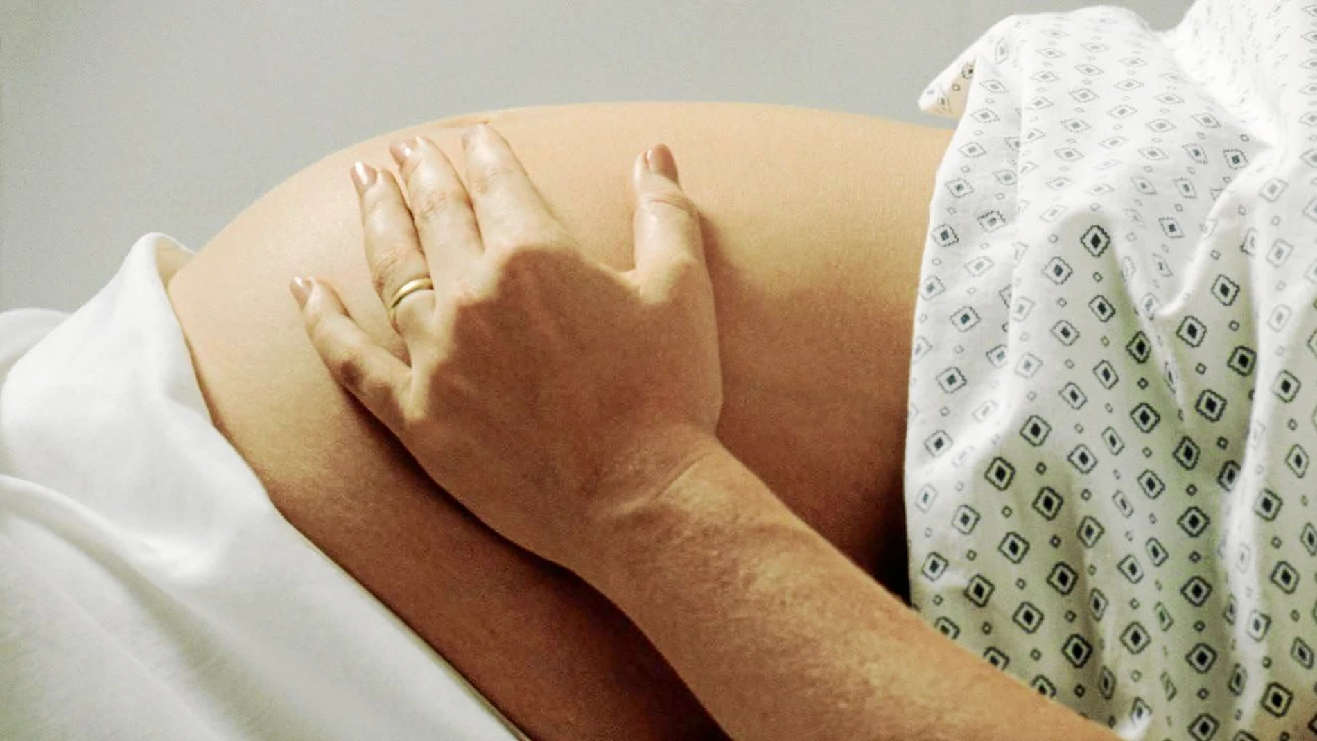 La preeclampsia es una de las principales causas de morbilidad y mortalidad materna y fetal, afecta entre el 2-10% de los embarazos
