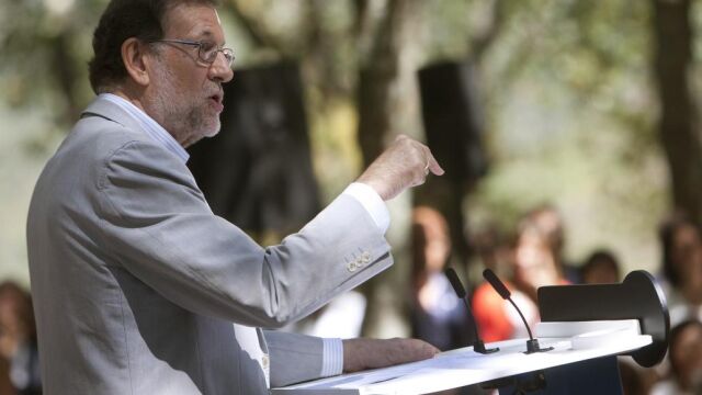 Mariano Rajoy durante su intervención hoy en la apertura del curso político, en la Carballeira de San Xusto