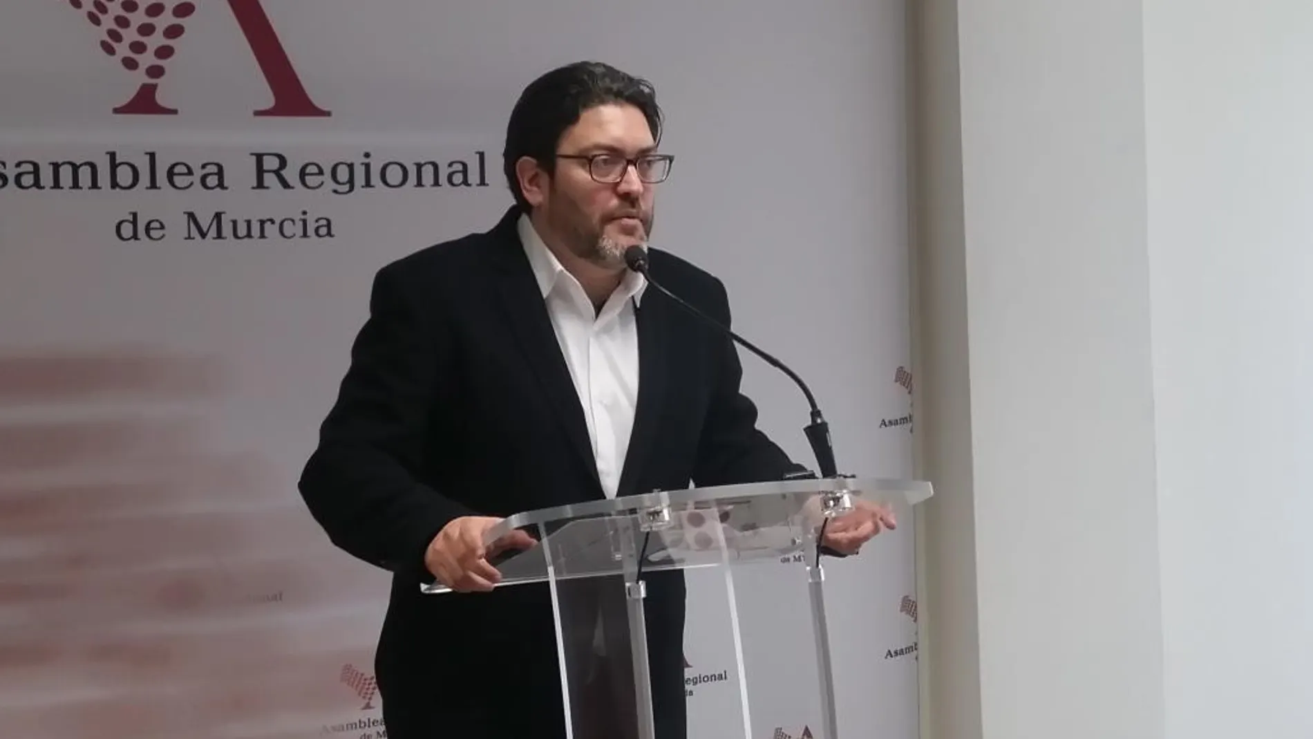 El portavoz de Ciudadanos en la Asamblea Regional, Miguel Sánchez