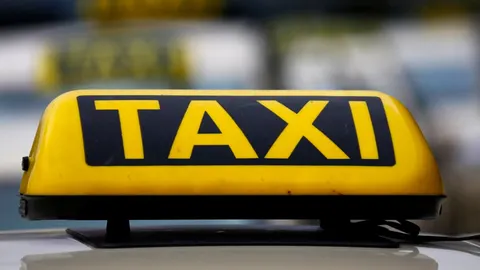 Fedetaxi denunciará a Fomento en Bruselas por las ayudas del Estado a los VTC