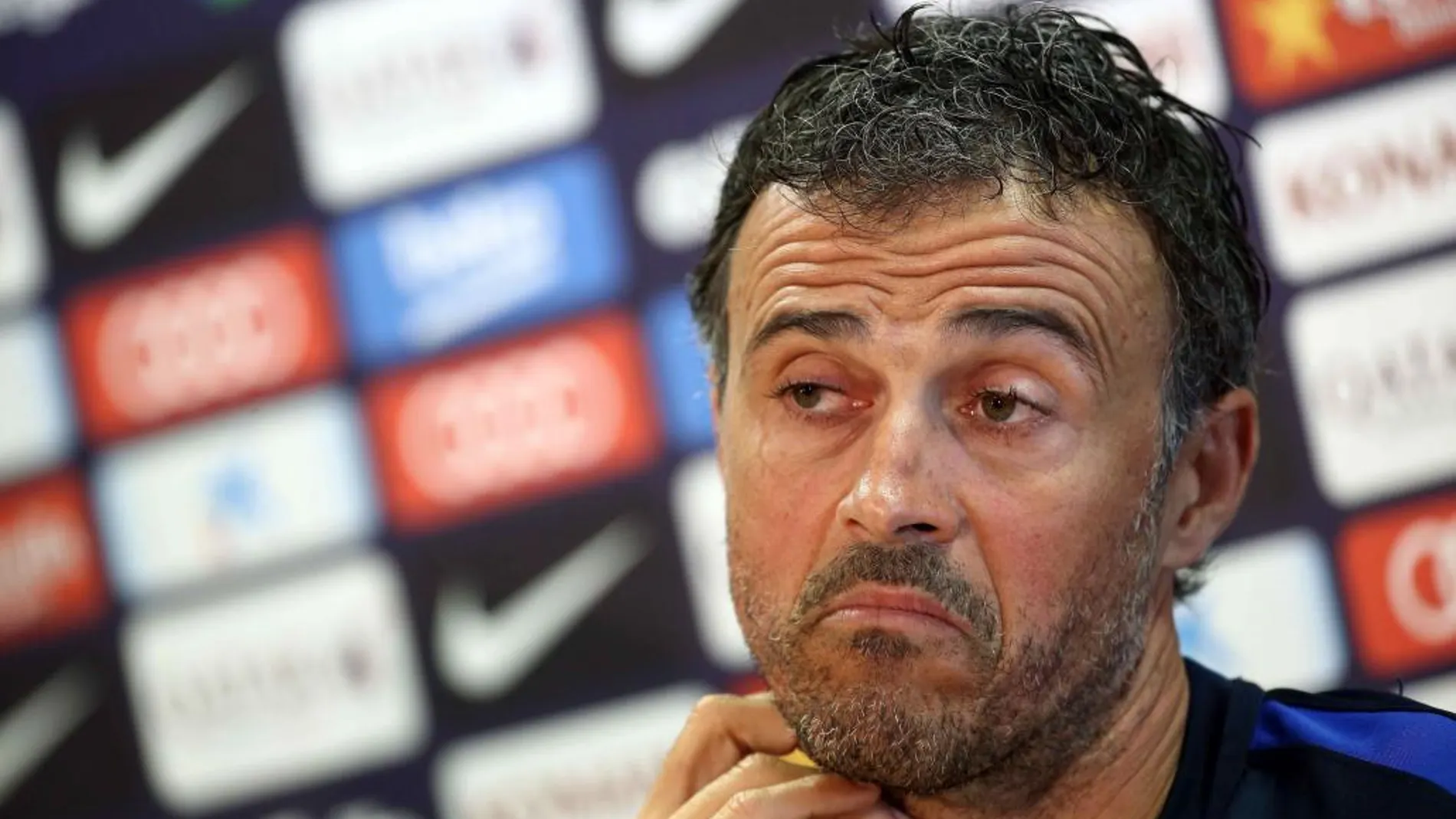 El entrenador del FC Barcelona, Luis Enrique, durante la rueda de prensa que ofreció tras el entrenamiento de la plantilla barcelonista