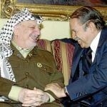 Buteflika con el líder palestino, Yaser Arafat
