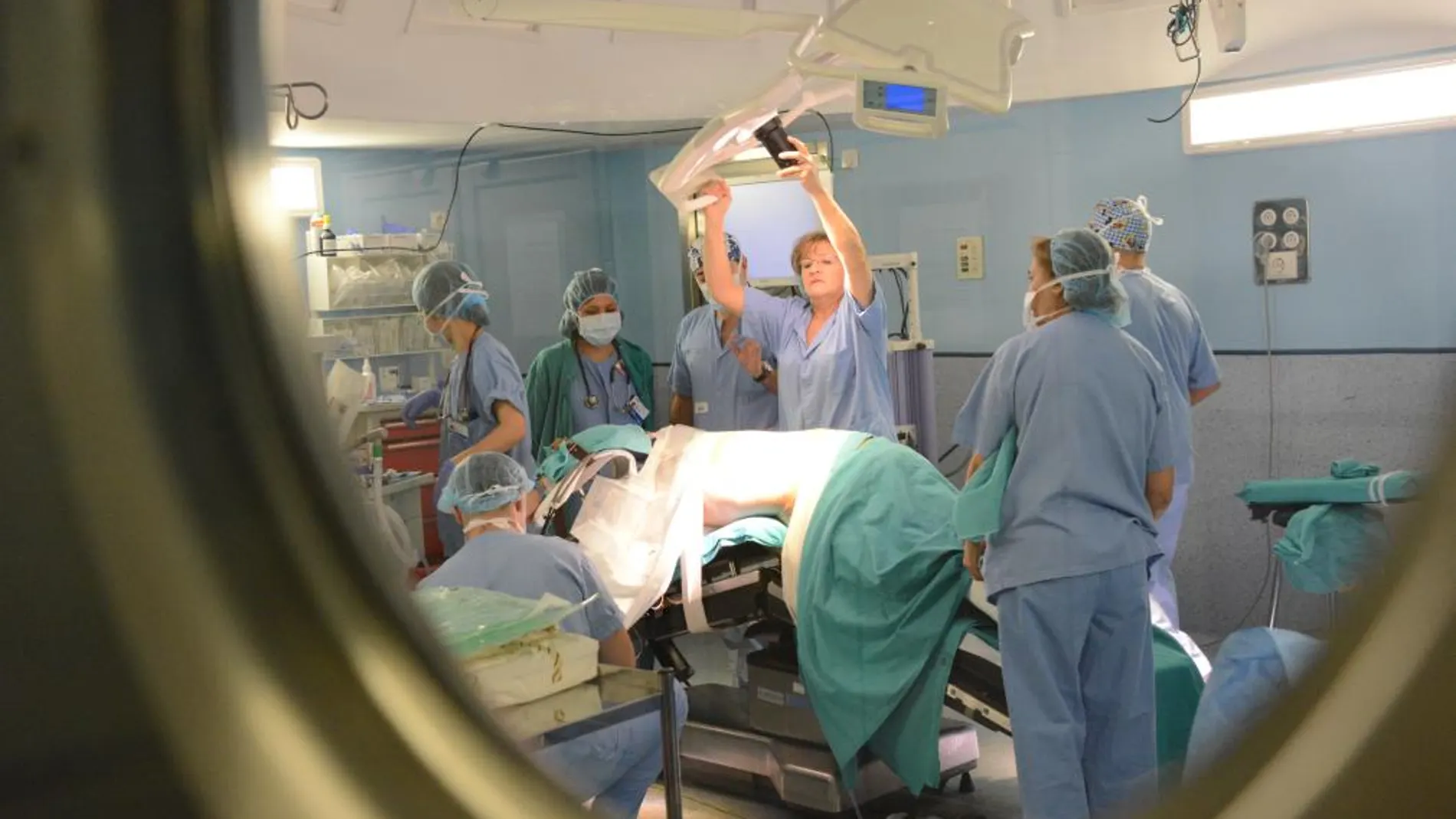 El Hospital Clínico pone en marcha el programa de trasplantes de donación de vivo