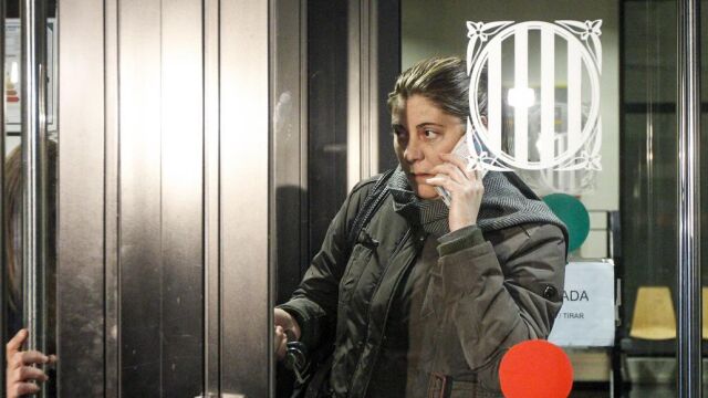 Marga Garau, la madre de Nadia, en los juzgados de La Seu d'Urgell, donde prestó ayer declaración.