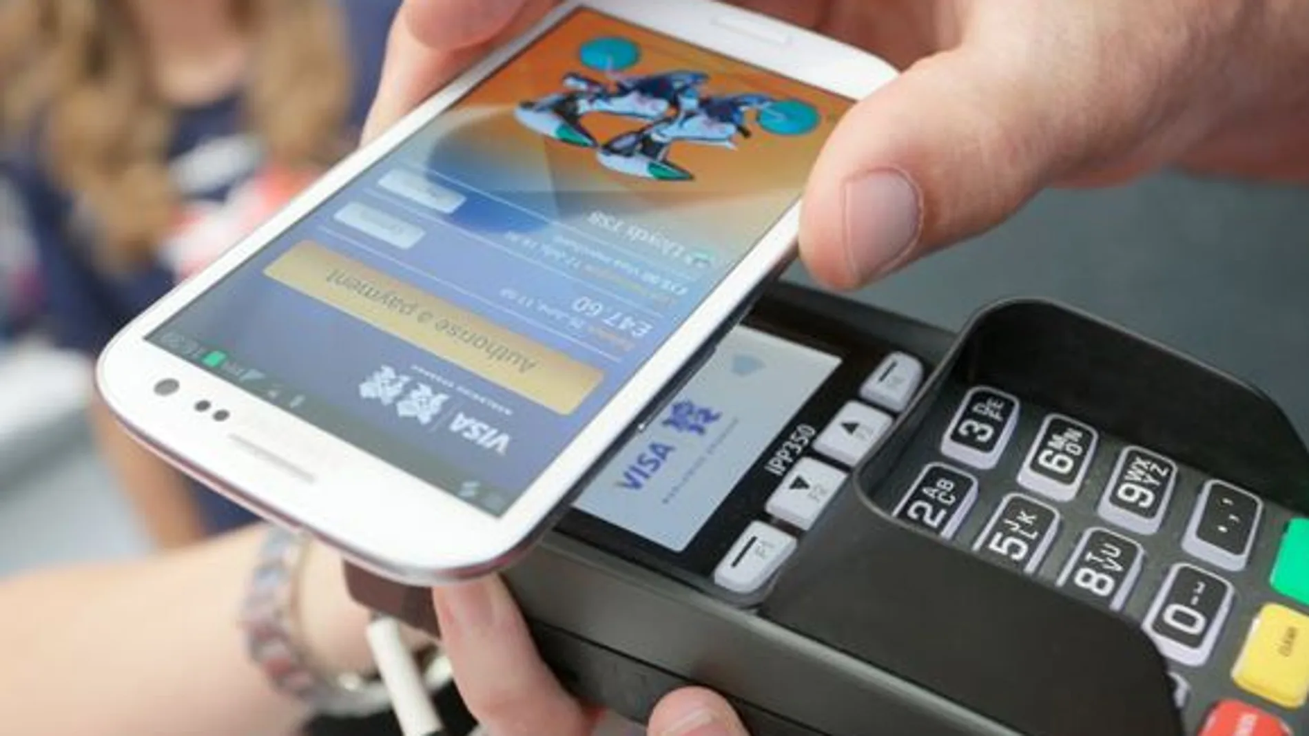 Los clientes de CaixaBank y de imaginBank serán podrán disfrutar de este nuevo servicio de pago móvil, seguro y de fácil uso.