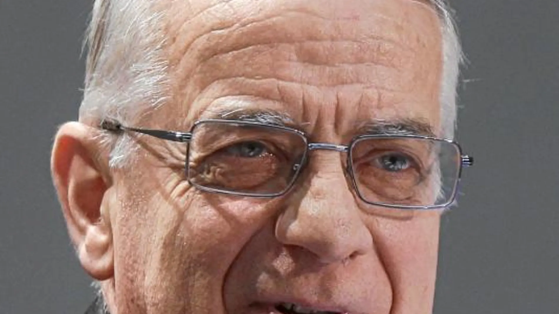 Federico Lombardi, santa paciencia
