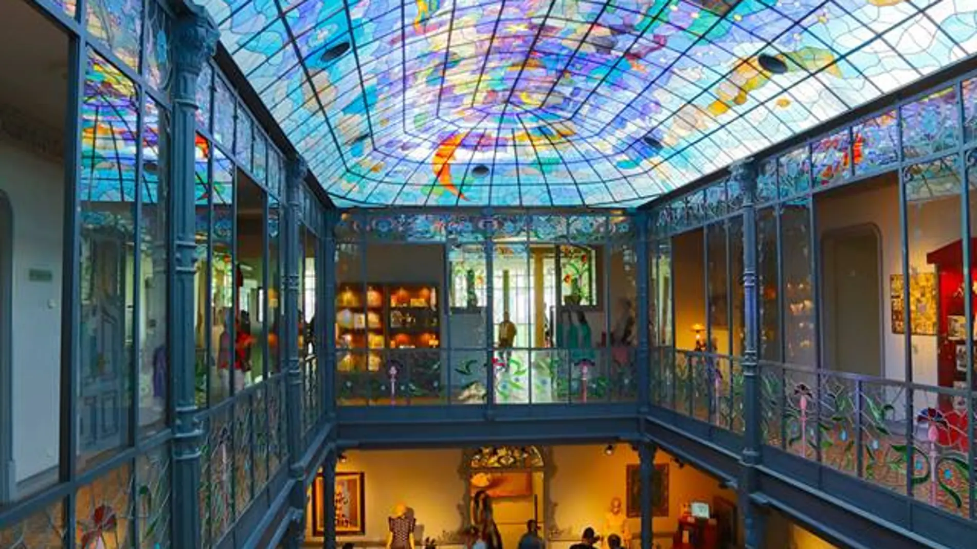 Patio interior de Museo Art Nouveau y Art Déco Casa Lis | Imagen cedida