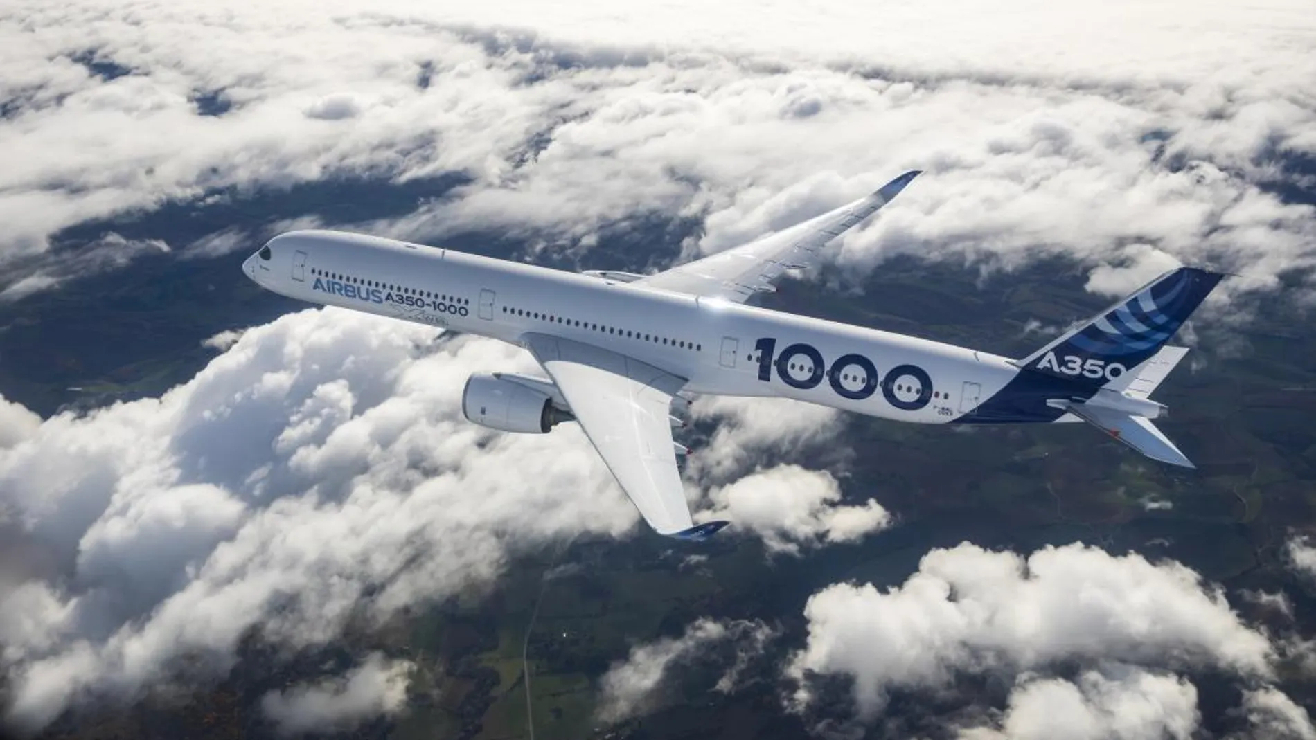 Así es el A350-1000, el avión con el que Airbus quiere desbancar al Boeing 777
