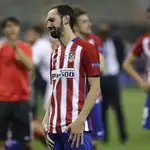 El jugador del Atlético de Madrid Juanfran, tras fallar el penalti en la final de la Liga de Campeones.
