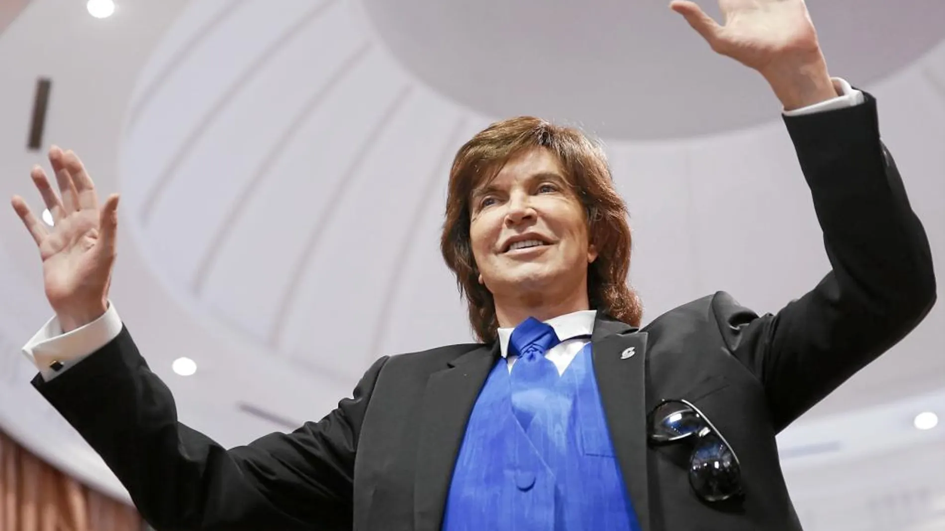 El artista durante la presentación