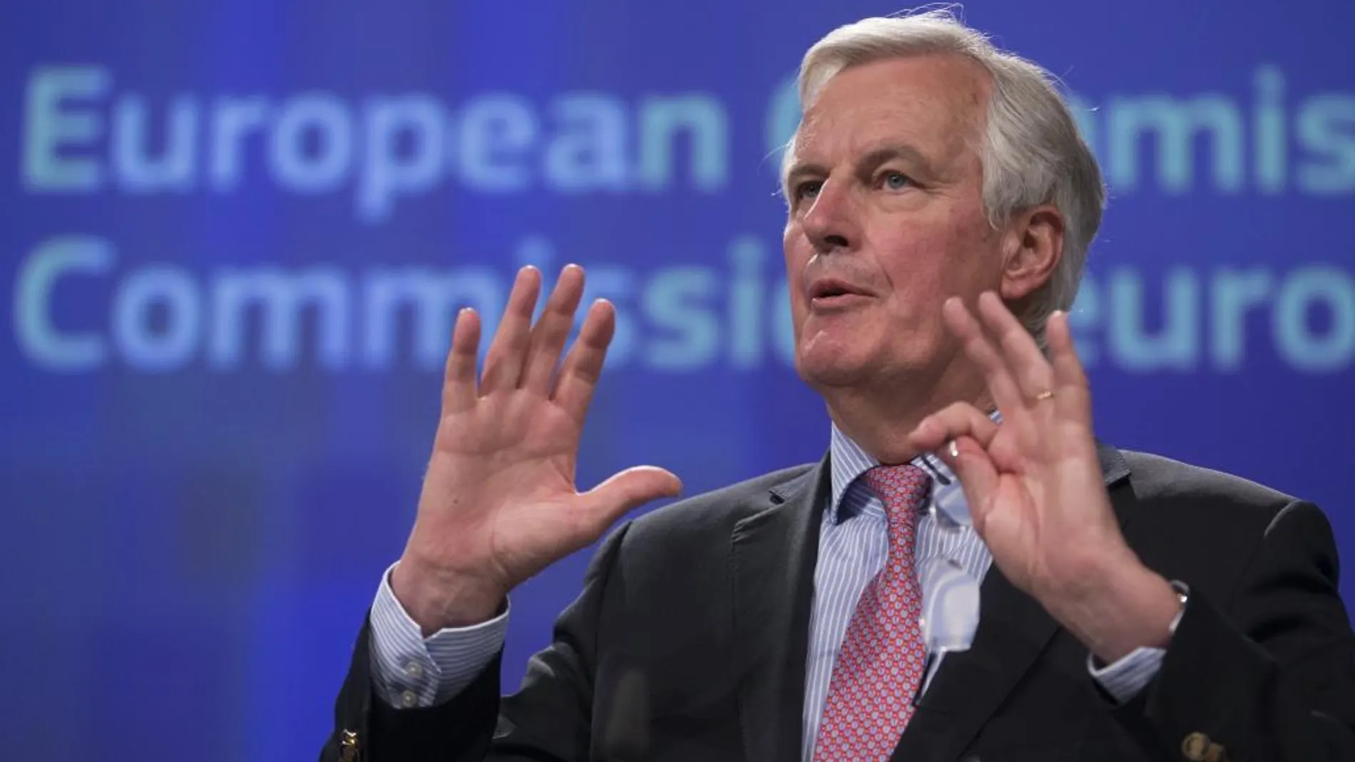 El negociador jefe de la Comisión Europea para el "brexit", Michel Barnier, presenta hoy la propuesta comunitaria con vistas a las negociaciones para la salida del Reino Unido de la Unión Europea (UE)