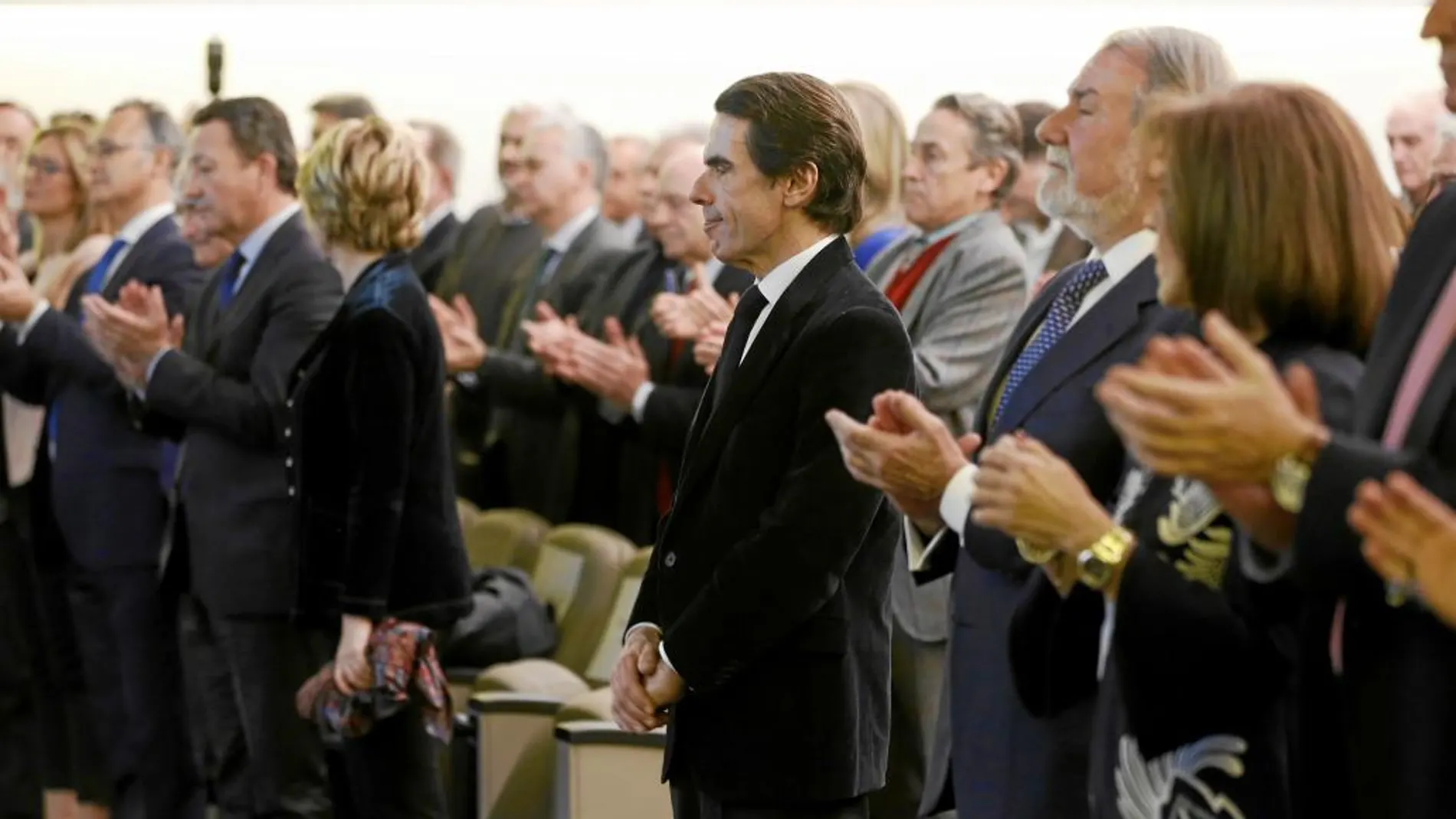 El ex presidente del Gobierno José María Aznar, durante la conferencia que pronunció ayer