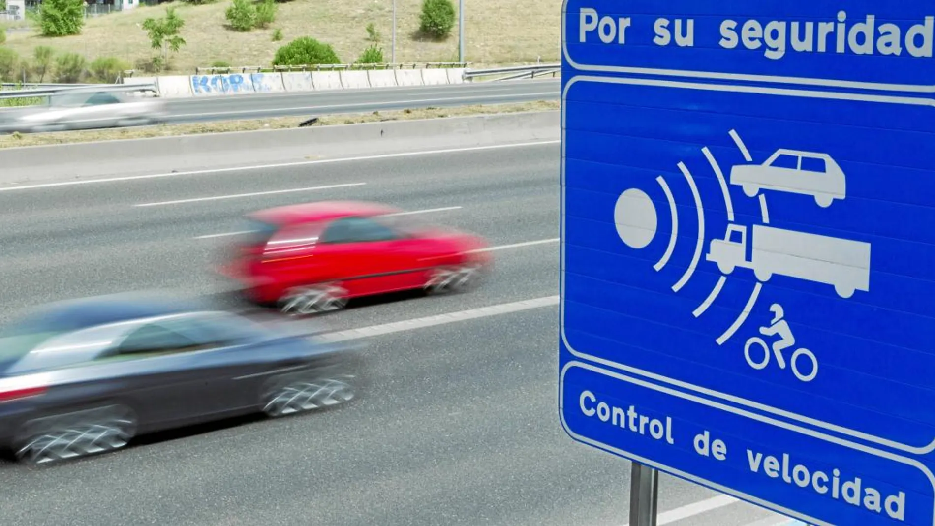 Una gran parte de los accidentes en nuestro país se producen en carreteras secundarias, de doble direcciónUna gran parte de los accidentes en nuestro país se producen en carreteras secundarias, de doble dirección