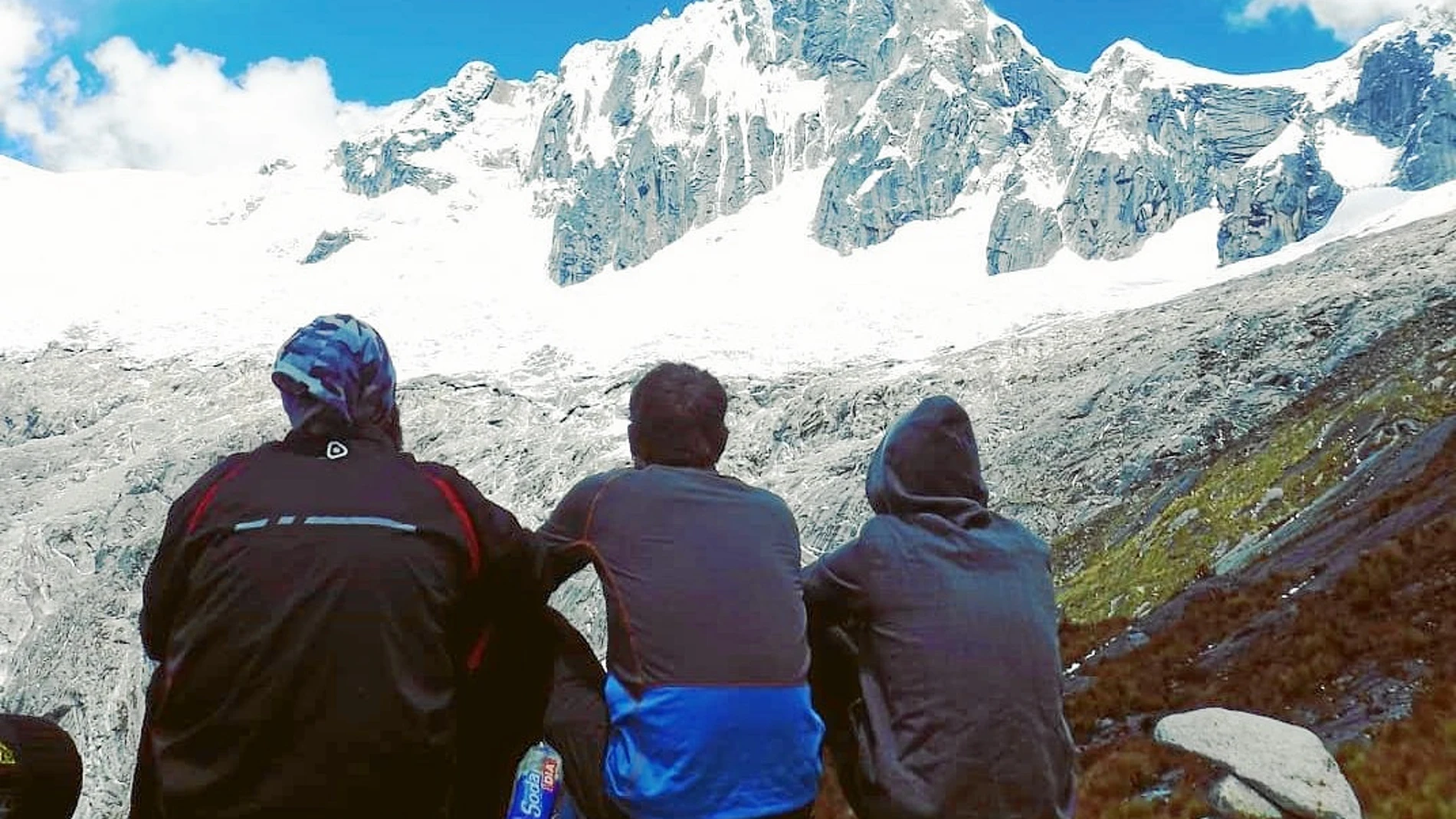 Tres de los montañeros que sufrieron la avalancha en los Andes